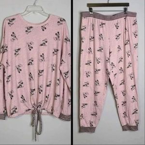 Disney women's Mickey &Minnie pijama set size XL